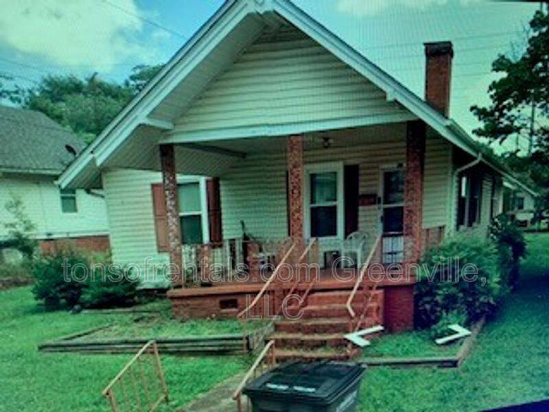 House for rent at 14 Iselin St, Liberty, SC 29657