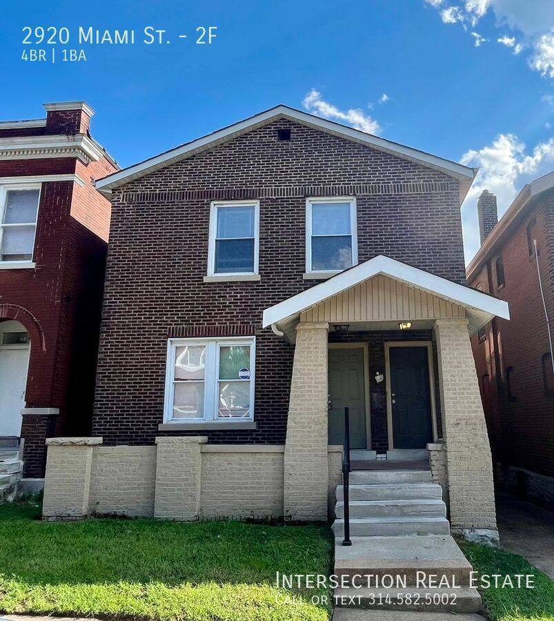 Apartment for rent at 2920 Miami St #2F, Saint Louis, MO 63118