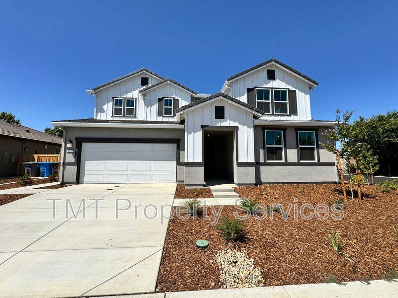 House for rent at 1372 Redford Way, Olivehurst, CA 95961