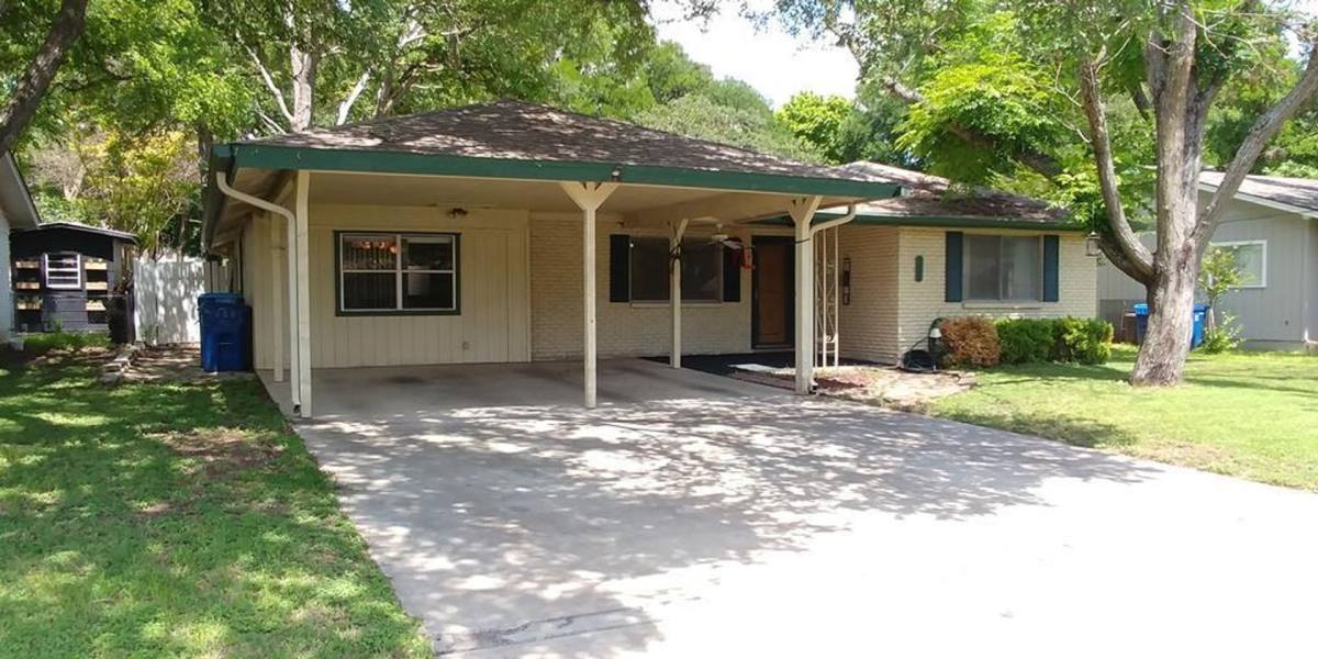 House for rent at 1108 Donna Kay Dr, Kerrville, TX 78028