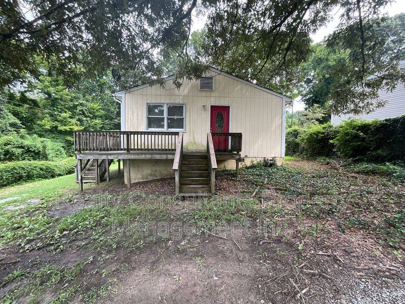 House for rent at 605 Grand St, High Point, NC 27260