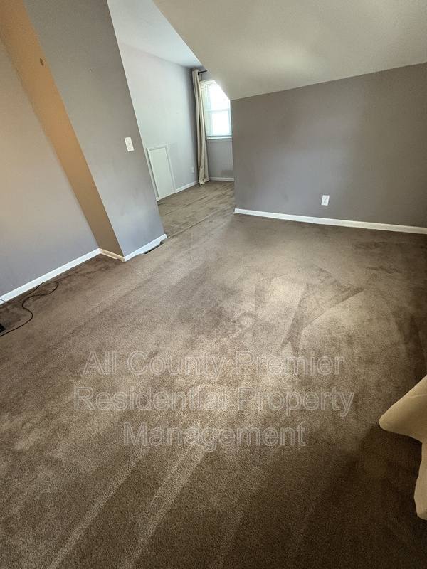 House for rent at 24 Edwin Ave, Trenton, NJ 08610