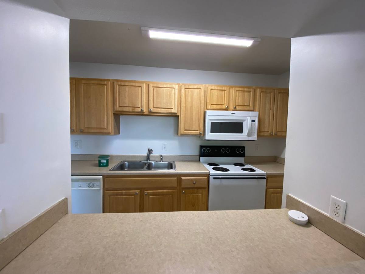 Apartment for rent at 2213 Marquette Rd, Peru, IL 61354