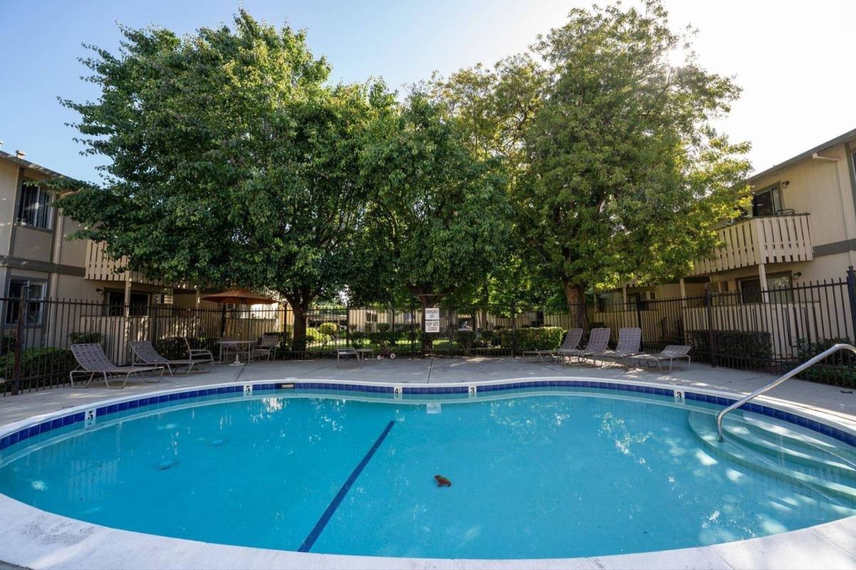 Apartment for rent at 2055 Fox Way, Concord, CA 94518