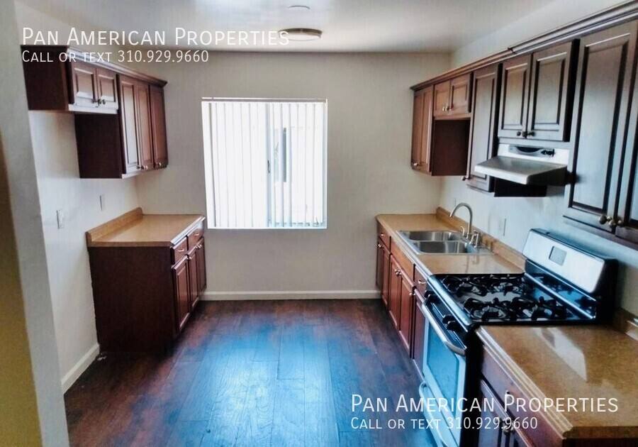 Apartment for rent at 4406 Menlo Ave #5, San Diego, CA 92115