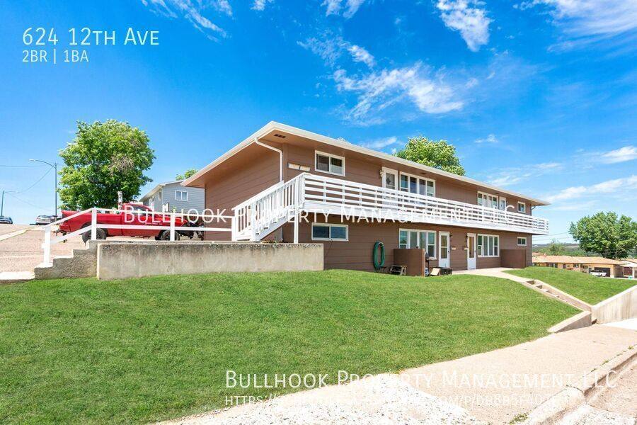 Apartment for rent at 624 12th Ave, Havre, MT 59501