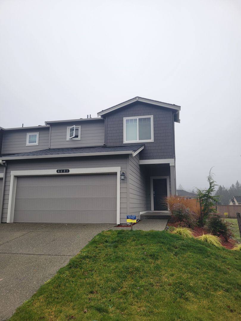 House for rent at 6421 Yorktown Place NE, Bremerton, WA 98311