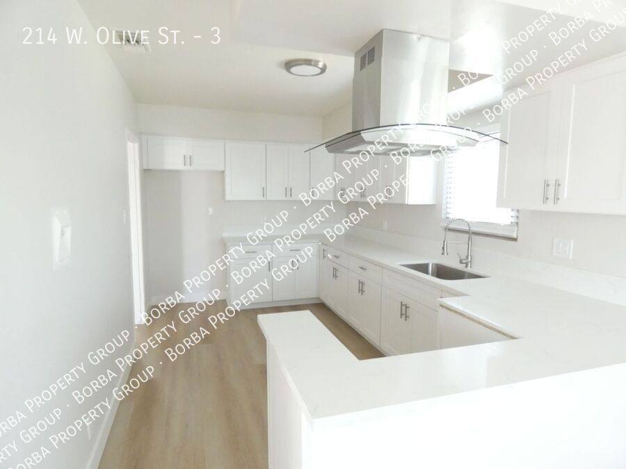 Apartment for rent at 214 W Olive St #3, Inglewood, CA 90301
