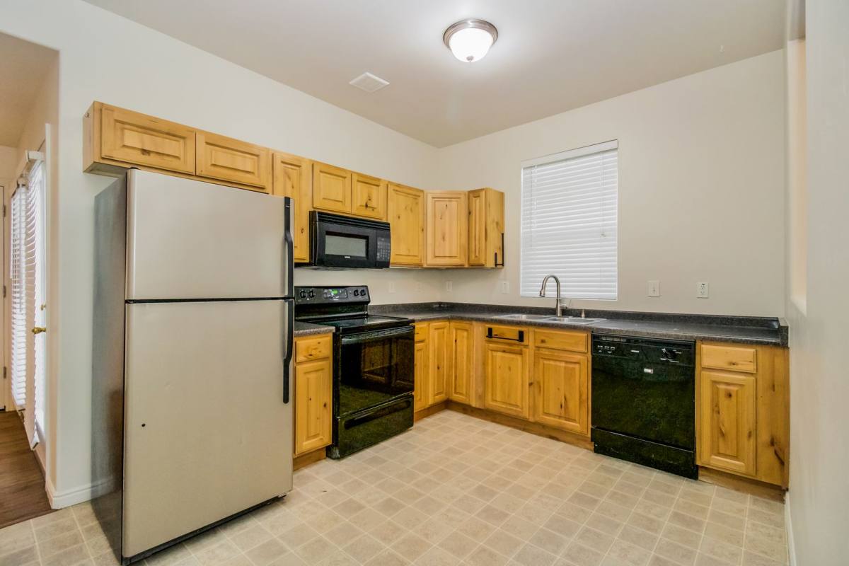 Townhouse for rent at 11746 Zephyr Way, South Jordan, UT 84095