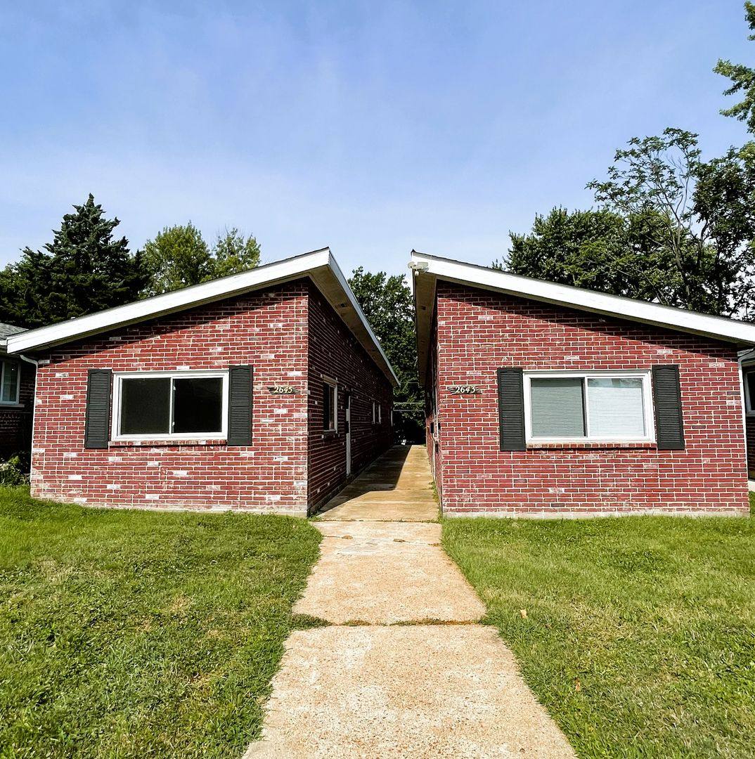 Apartment for rent at 2643-2645 Dalton Ave, Saint Louis, MO 63139