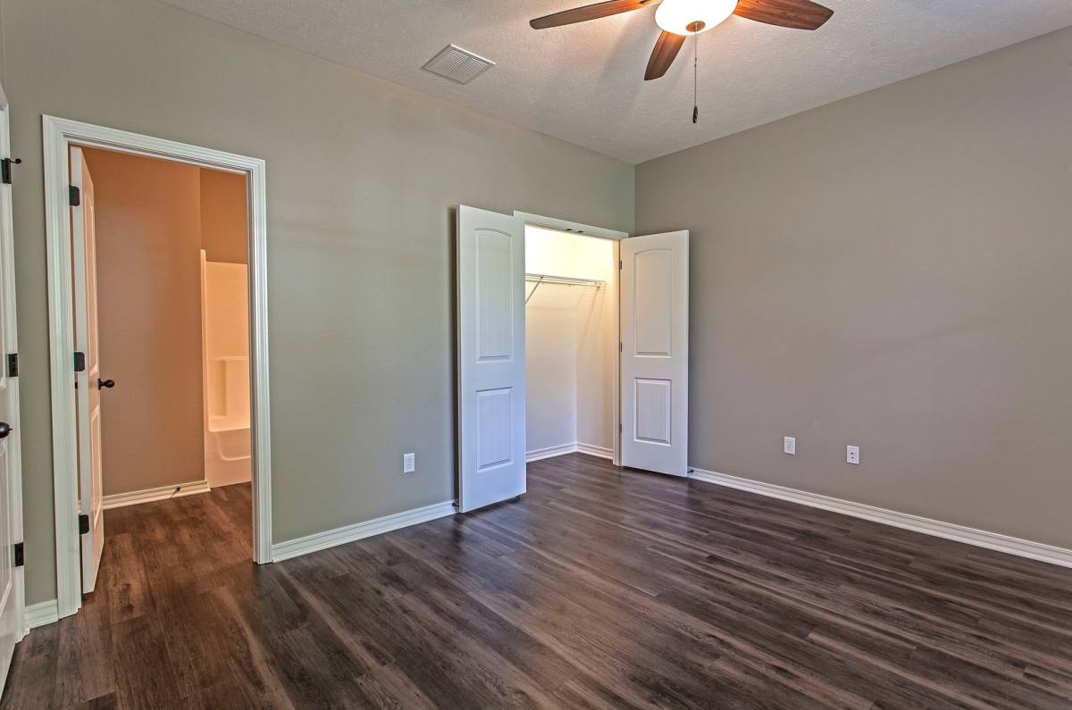 House for rent at 1117 E Loren, Springfield, MO 65807