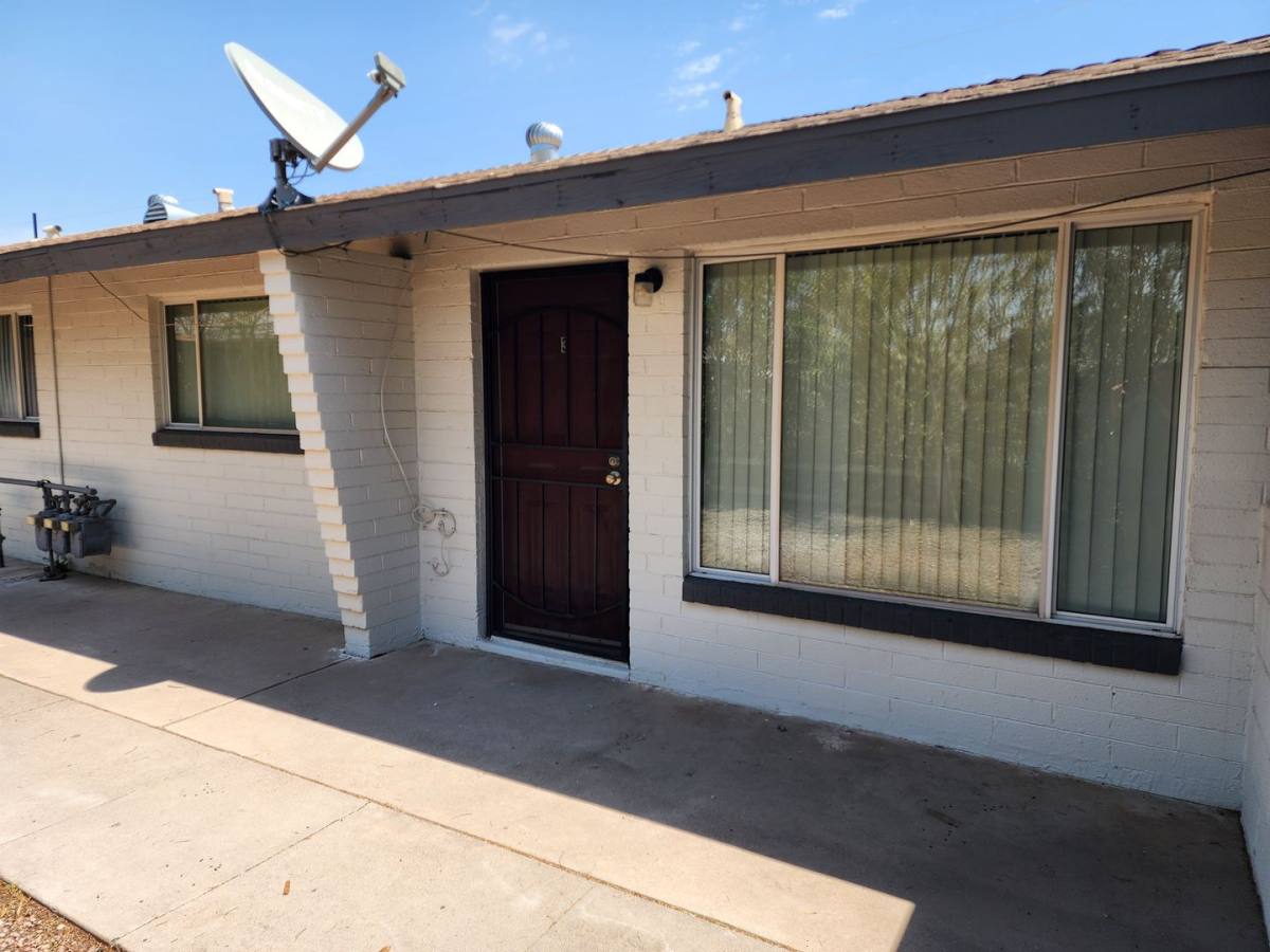Apartment for rent at 1901 W Weldon Ave, Phoenix, AZ 85015