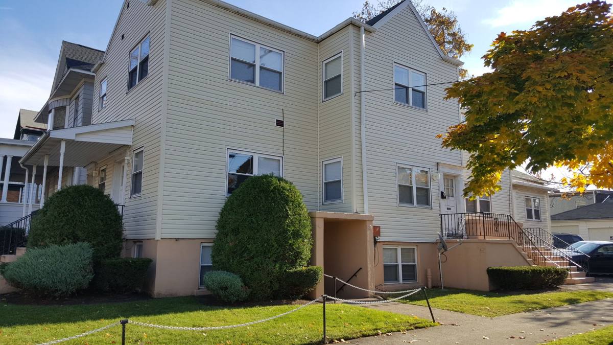 Apartment for rent at 263 W 8th St, Erie, PA 16501