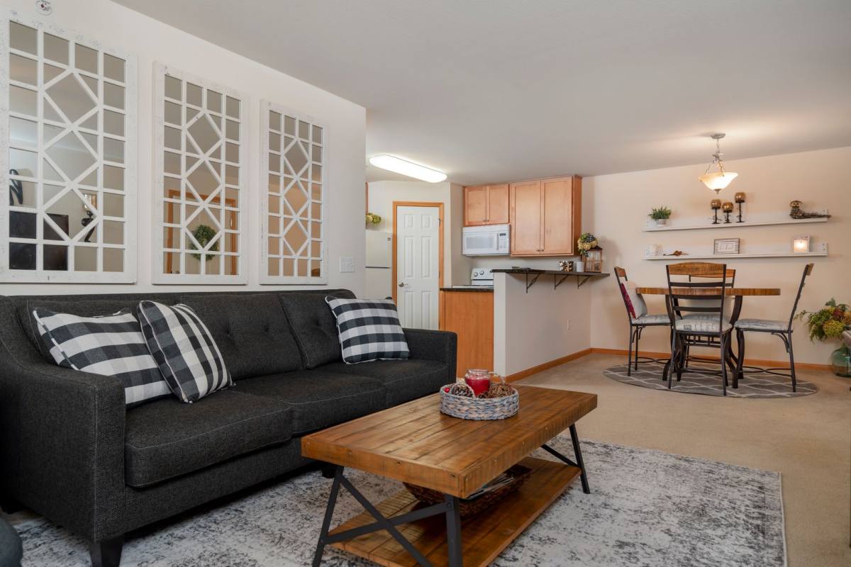 Apartment for rent at 13247 - 13555 Roachton Rd, Perrysburg, OH 43551