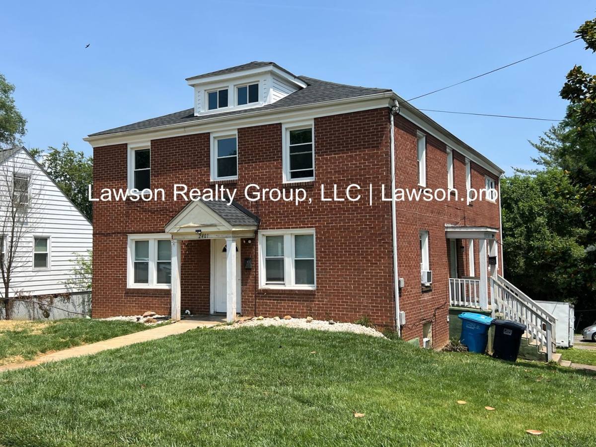 Apartment for rent at 1022-24 Fauquier St SW, Roanoke, VA 24015