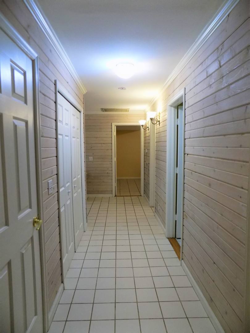 Apartment for rent at 1705 Ayodhya Ave, Fairfield, IA 52556