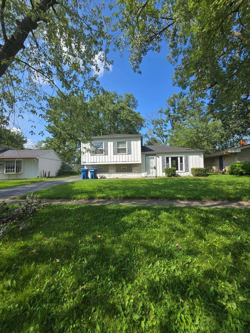 House for rent at 1847 Reichert Ave, Chicago Heights, IL 60411