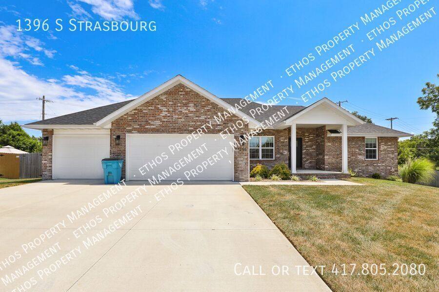 Apartment for rent at 1396 S Strasbourg, Springfield, MO 65802
