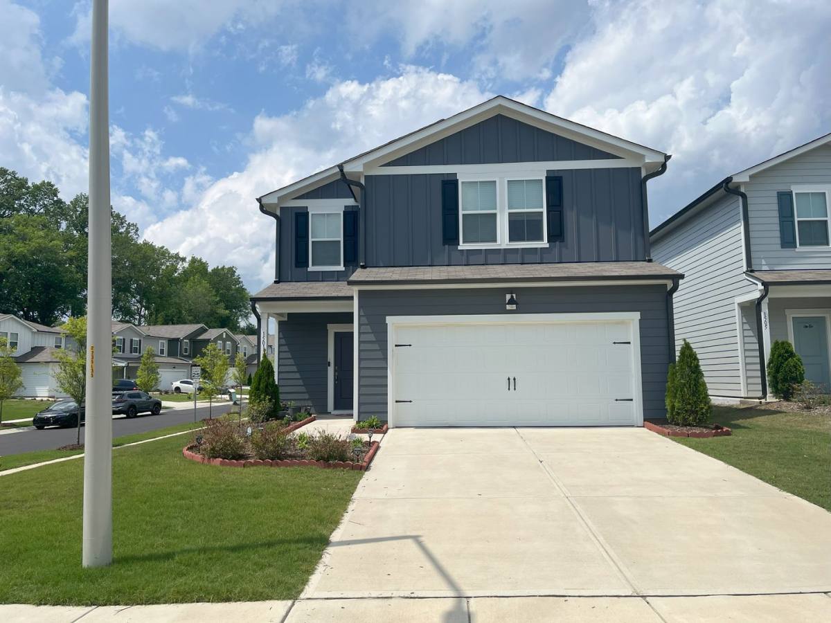 House for rent at 1501 Rhodes Pond St, Wendell, NC 27591