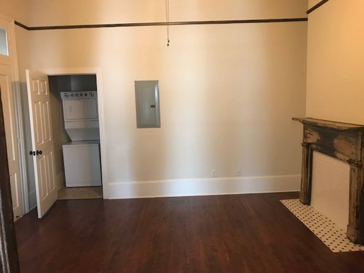 Apartment for rent at 1022-1026 Broad St, Augusta, GA 30901