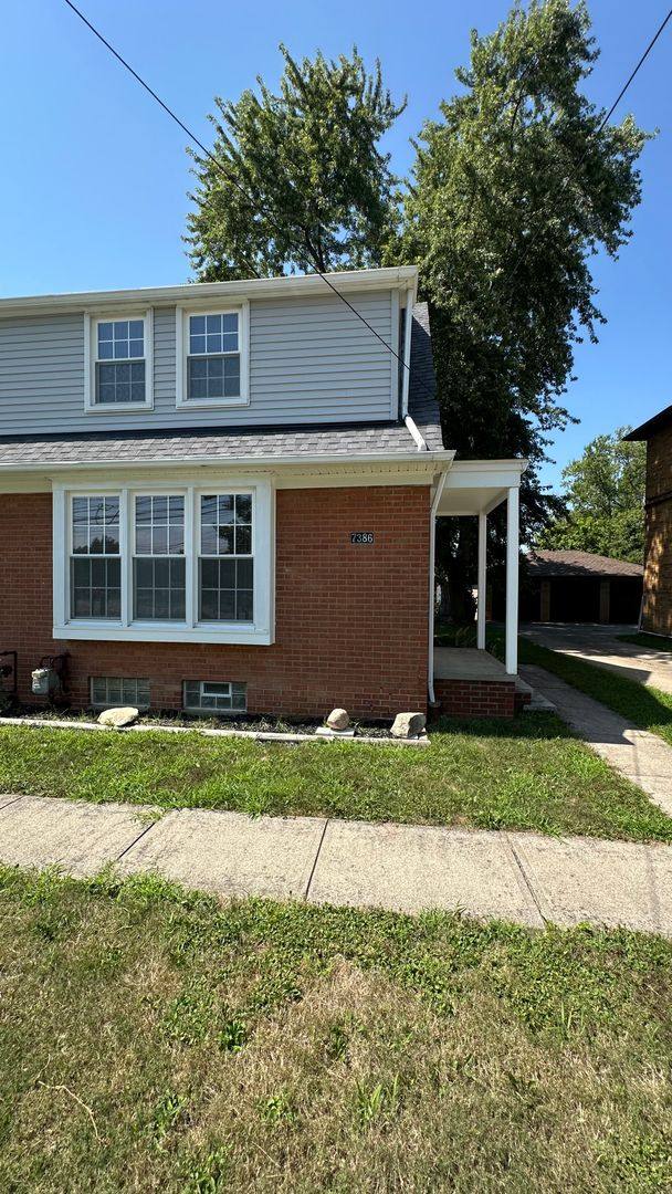 Apartment for rent at 7388 Pearl Rd, Cleveland, OH 44130