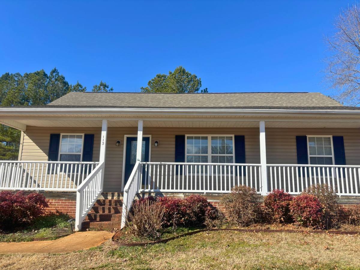 House for rent at 113 Dace Dr, Pickens, SC 29671
