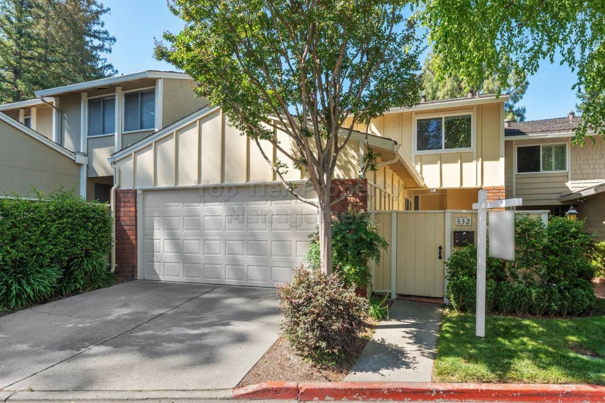 Townhouse for rent at 332 Kinross Dr, Walnut Creek, CA 94598