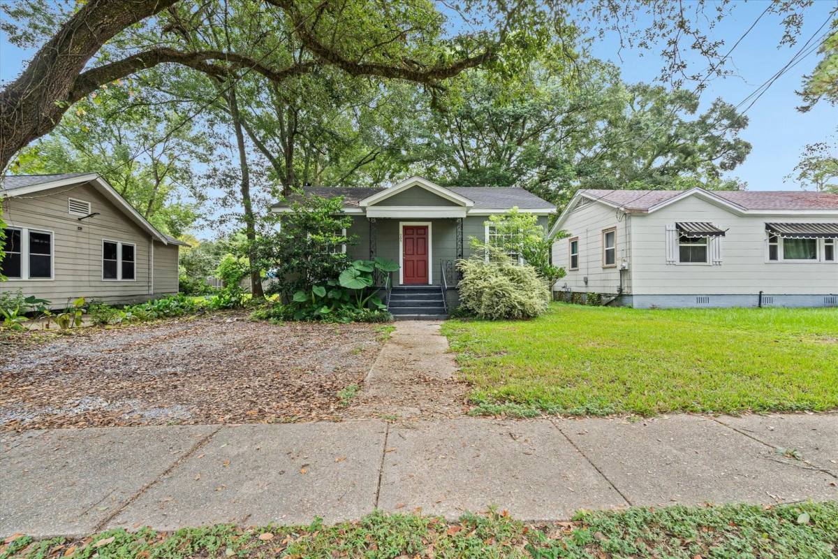 House for rent at 209 Mohawk St, Mobile, AL 36606