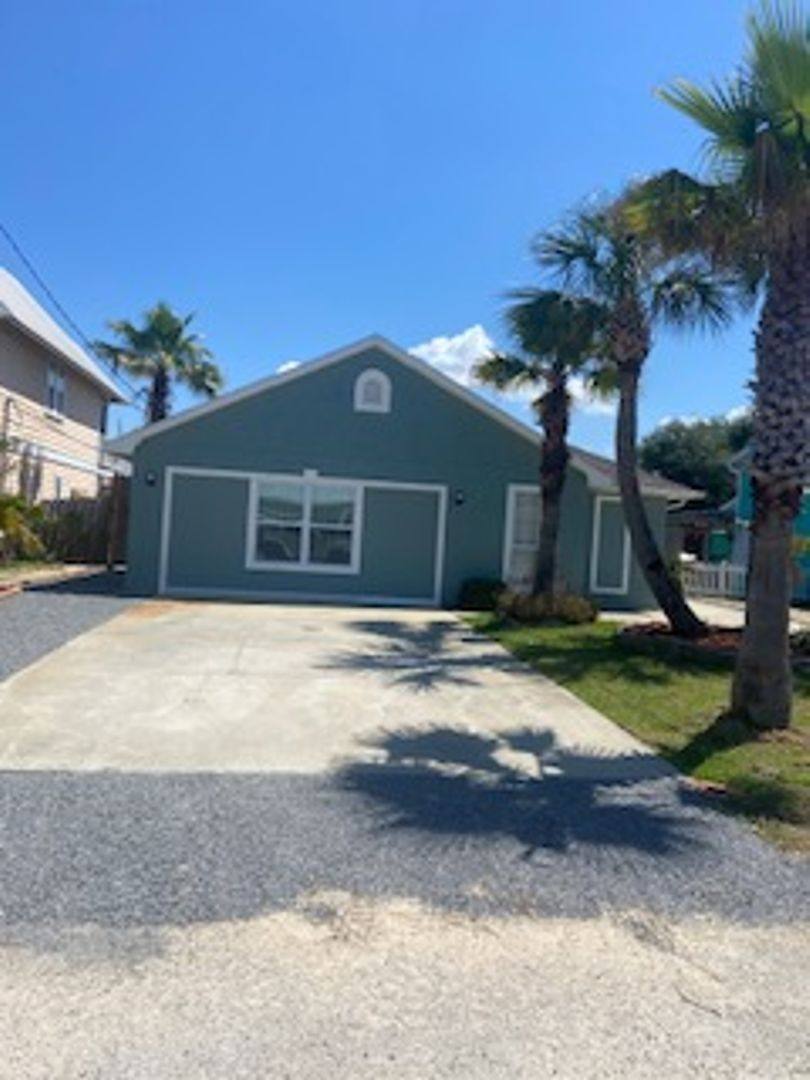 House for rent at 5604 Beach Dr, Panama City, FL 32408