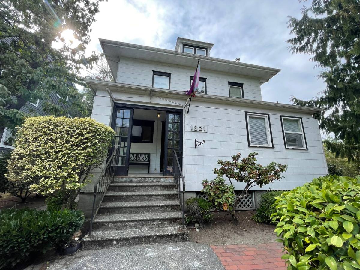 Apartment for rent at 1821 17th Ave, Seattle, WA 98122