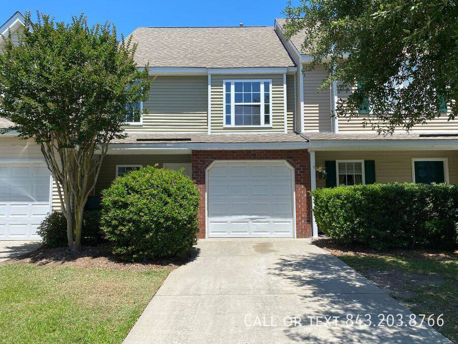 Townhouse for rent at 1001 Yellow Hawthorn Circle, Summerville, SC 29483