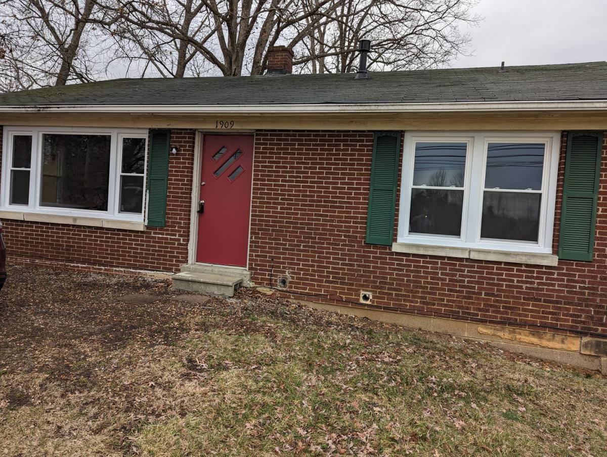 Apartment for rent at 1909 W Vine St, Radcliff, KY 40160