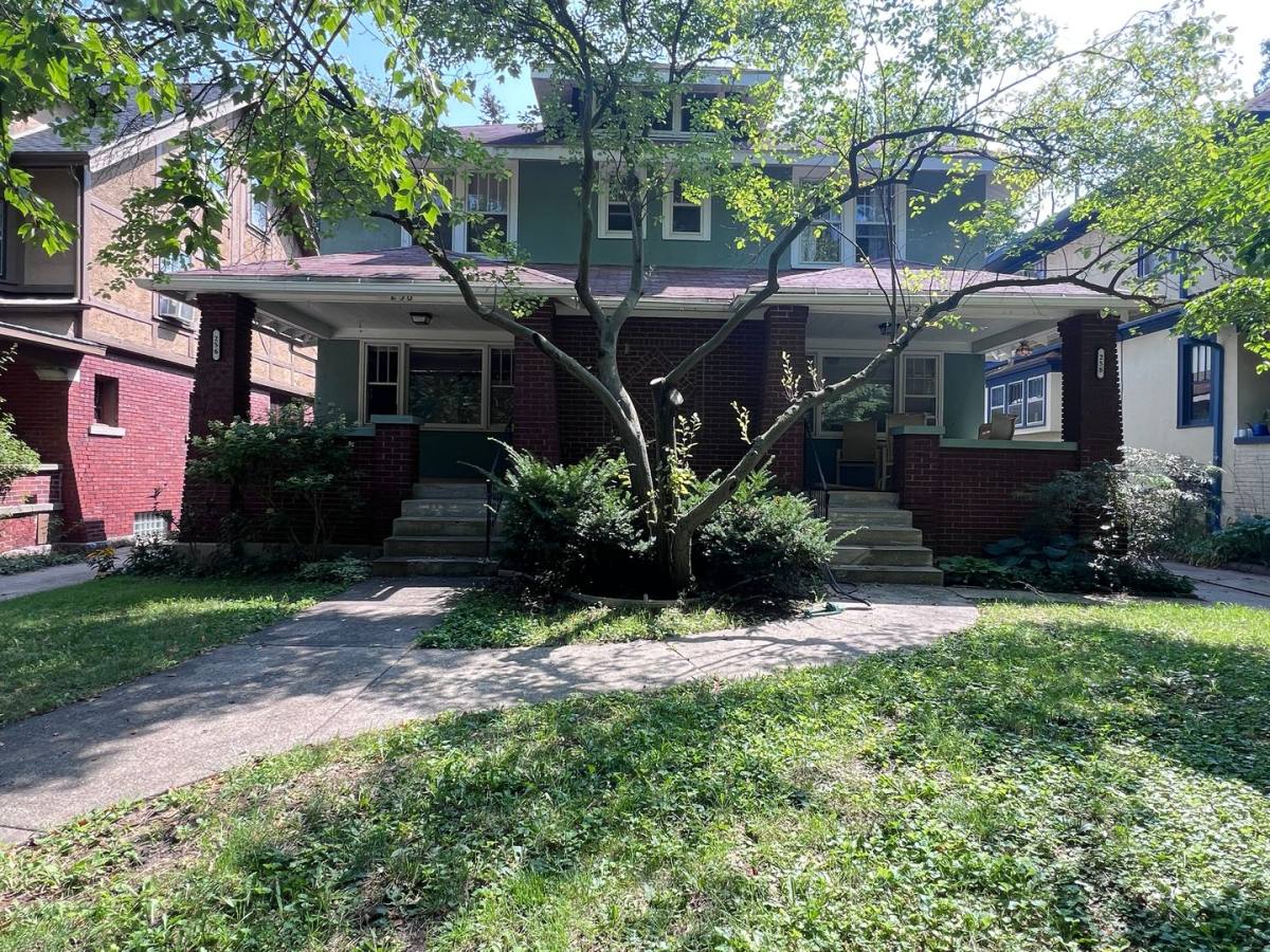 Apartment for rent at 256-258 Orchard Hill St SE, Grand Rapids, MI 49506