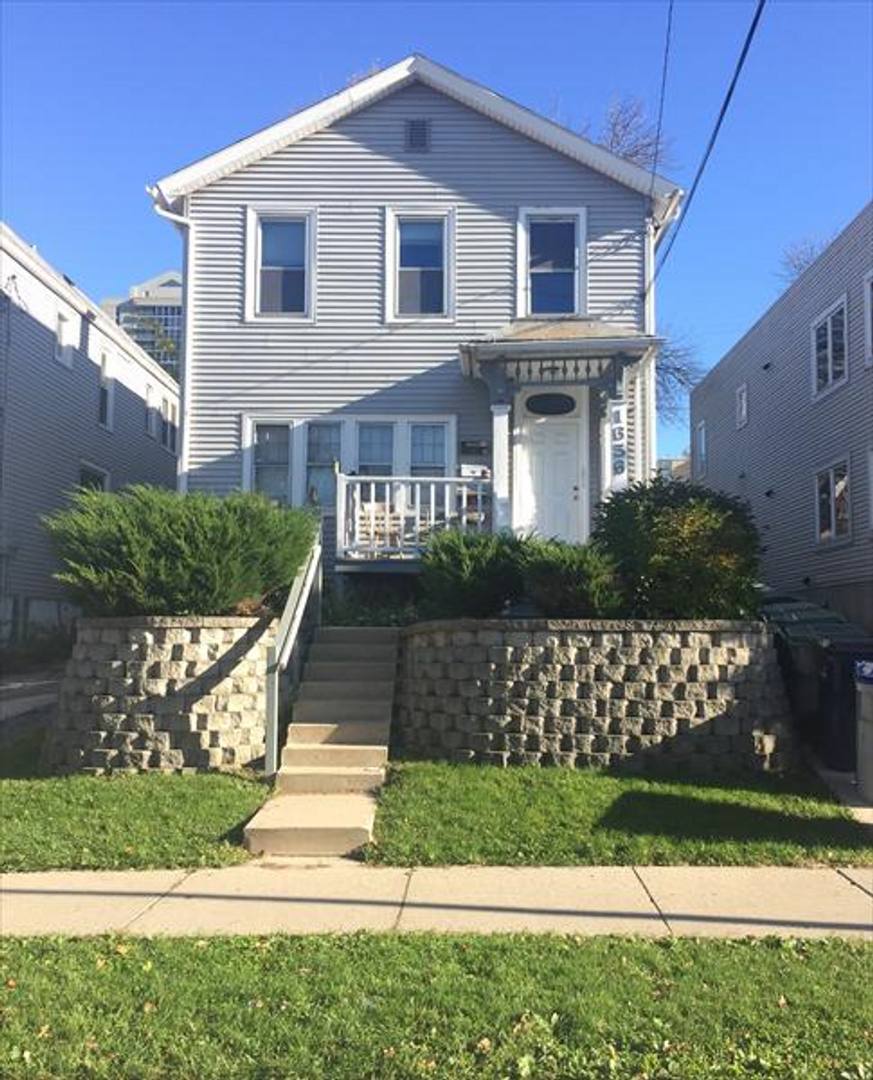 Apartment for rent at 1656 N Warren Ave, Milwaukee, WI 53202