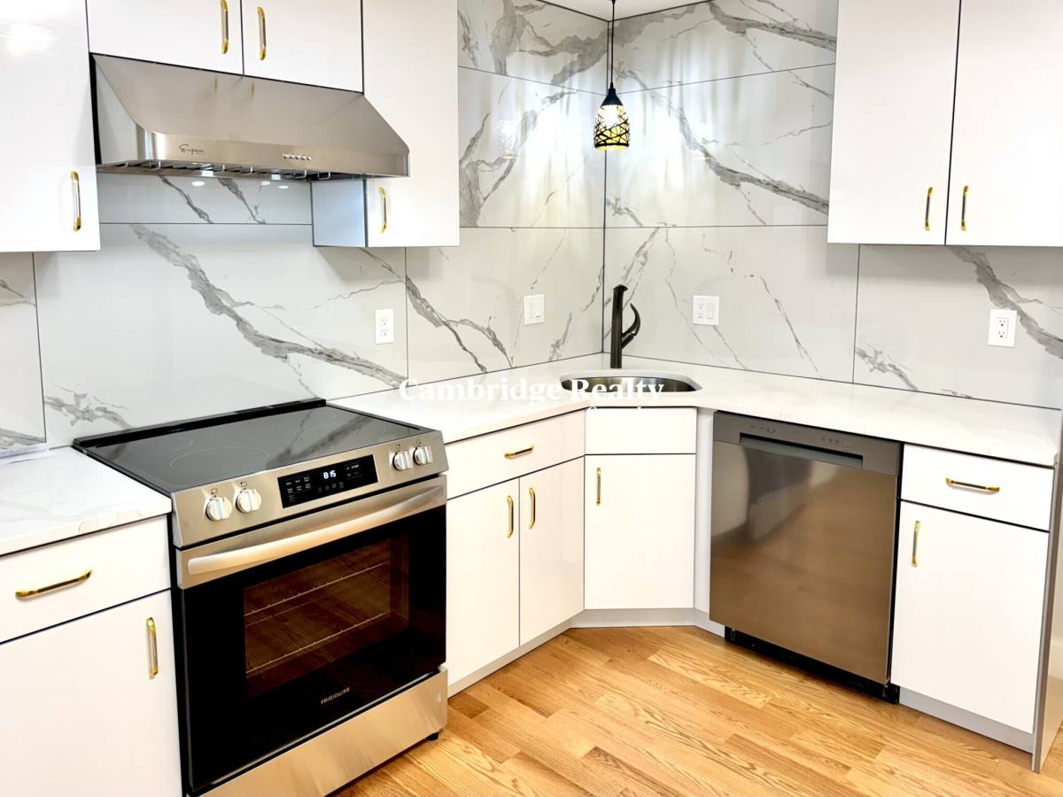 House for rent at 7 Ward St #1T, Somerville, MA 02143