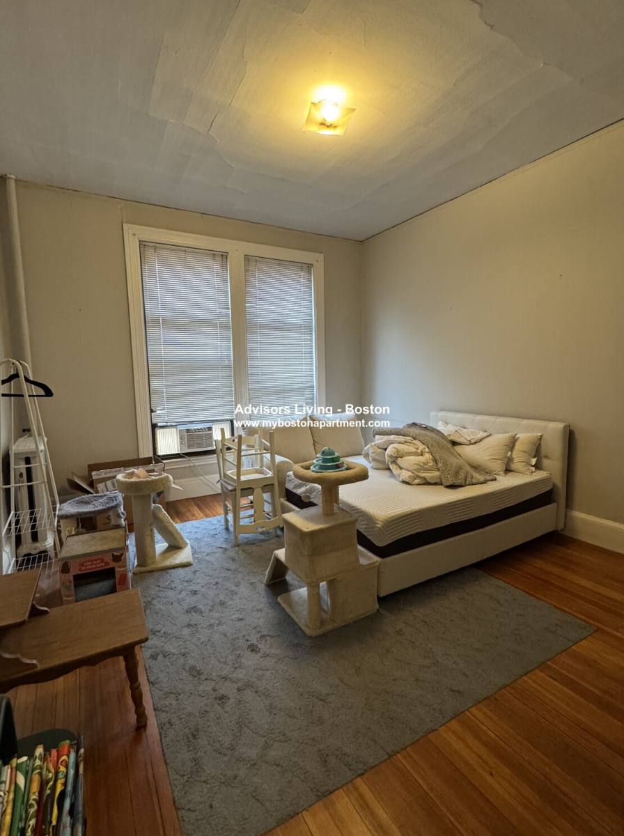 Apartment for rent at 9 Sewall #108, Brookline, MA 02446