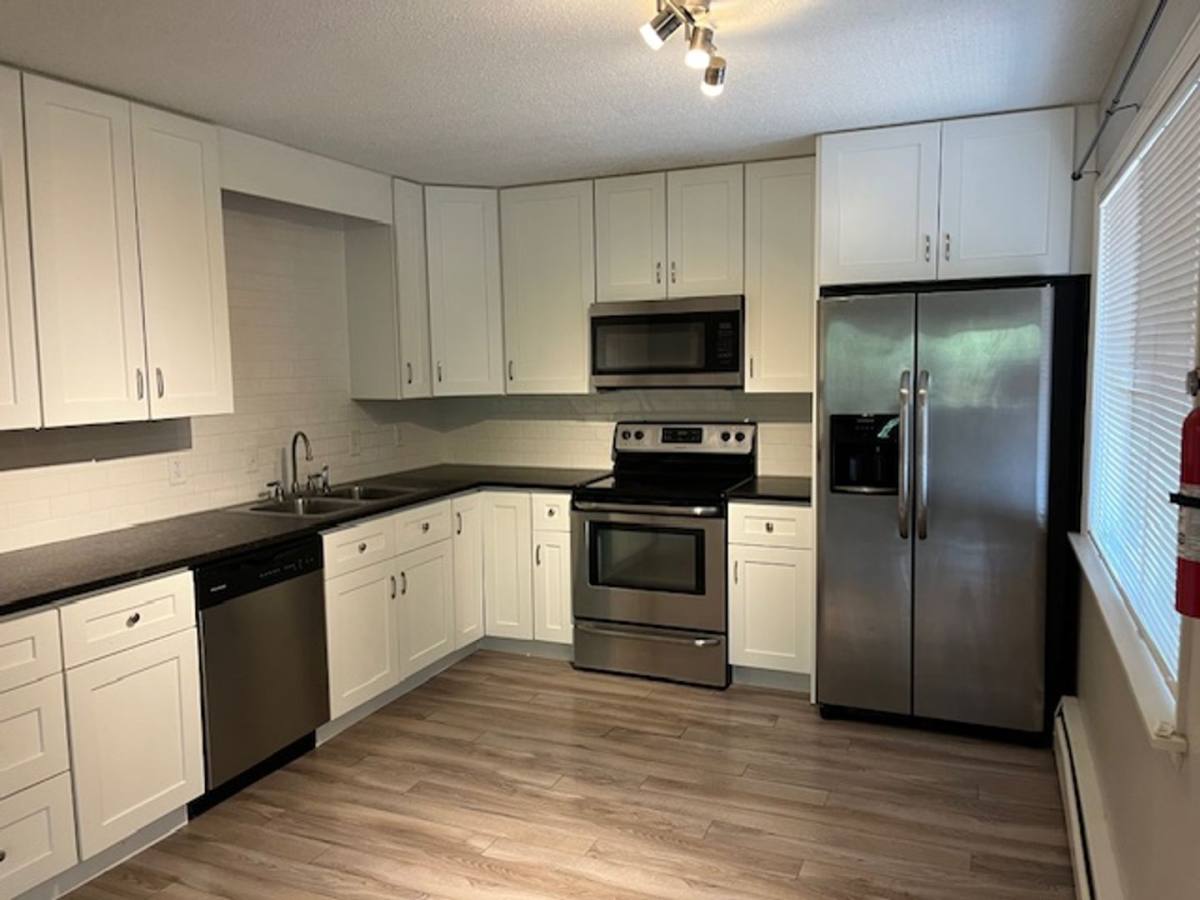 Apartment for rent at 3043 17th Ave, Longmont, CO 80501