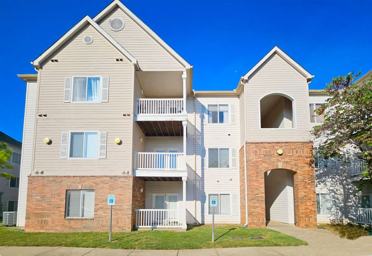 Condo for rent at 2200 Classen Blvd, Norman, OK 73071