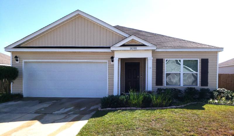 House for rent at 18300 Lewis Smith Dr, Foley, AL 36535