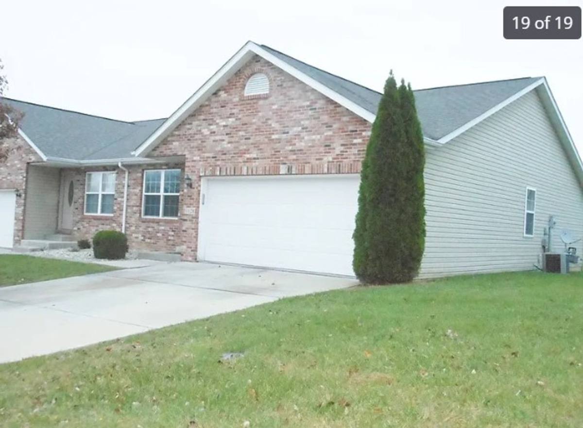 House for rent at 1128 Carraway Court, Collinsville, IL 62234