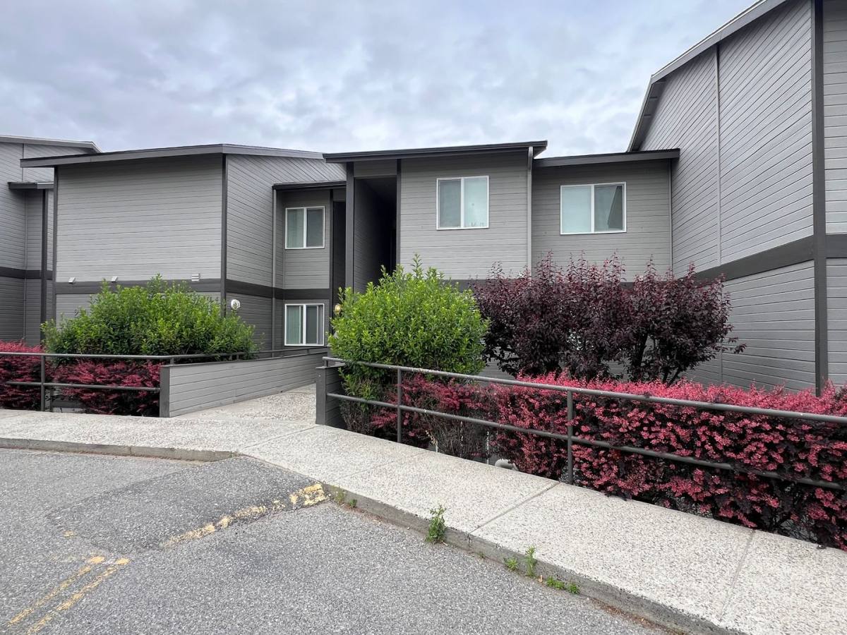 Apartment for rent at 220 Antles St, Wenatchee, WA 98801