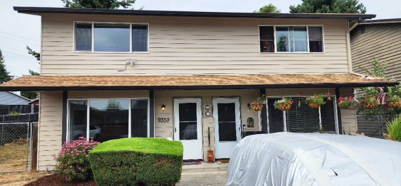Townhouse for rent at 9330 Holly Dr #1, Everett, WA 98204