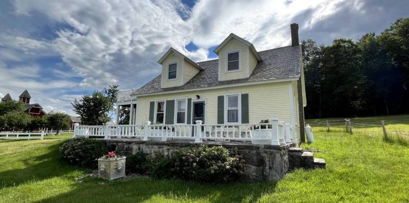 House for rent at 16 Farm Way #ADK, Essex, NY 12936