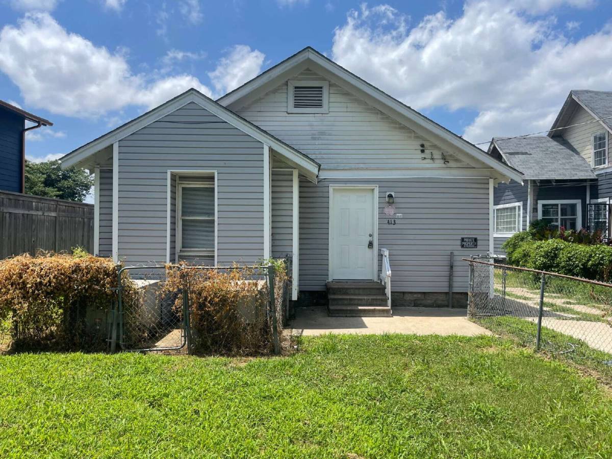Apartment for rent at 413 S Victor Ave, Tulsa, OK 74104