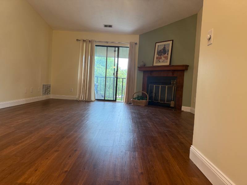 Condo for rent at 539 Davis Rd, Cincinnati, OH 45255