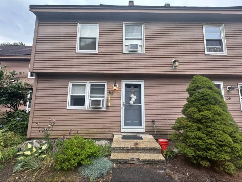 House for rent at 52 Whites Bridge Rd, Windham, ME 04062
