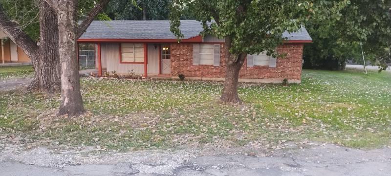 House for rent at 441 Mockingbird Lane, Fairfield, TX 75840