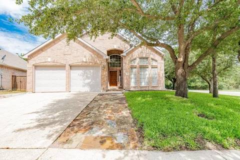 House for rent at 300 Turtle Court, McKinney, TX 75072