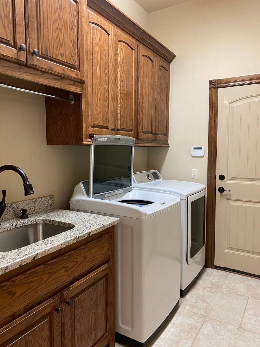 House for rent at 7708 Deer Meadow Dr, Oklahoma City, OK 73150