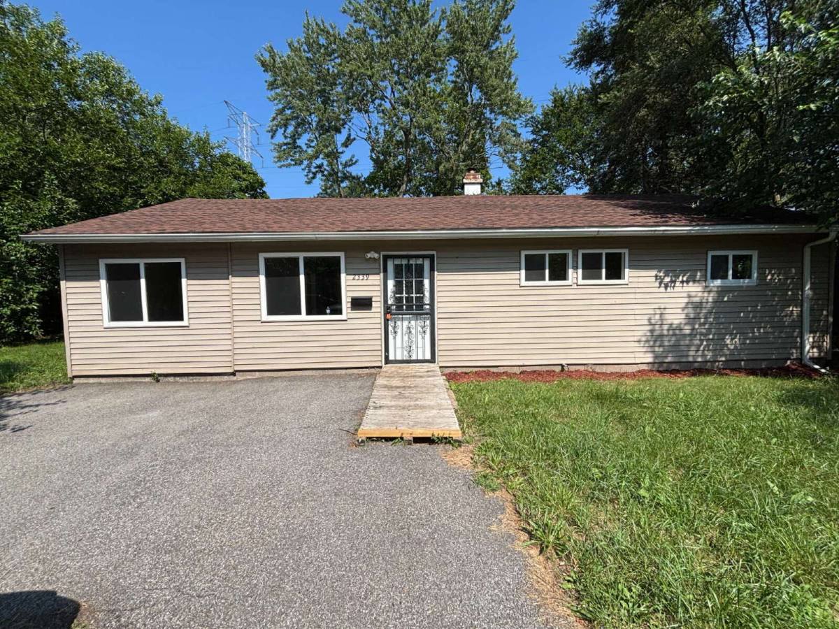 House for rent at 2339 Marshalltown Lane, Gary, IN 46407